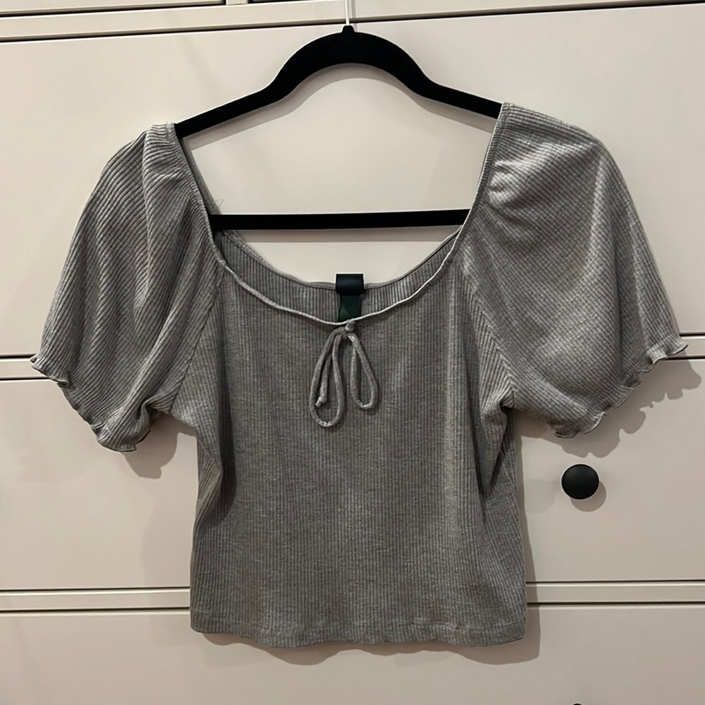 Grey semi-crop top